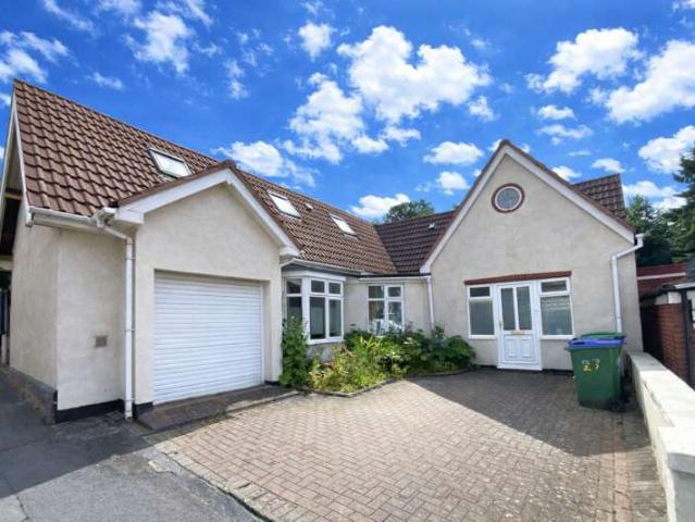 Farm for sale in Haden Hill, Fold Hill