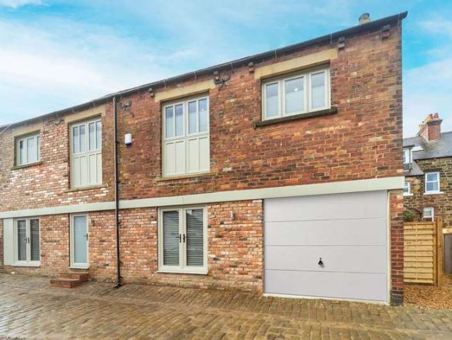 Farm for sale in Harlow, Harrogate