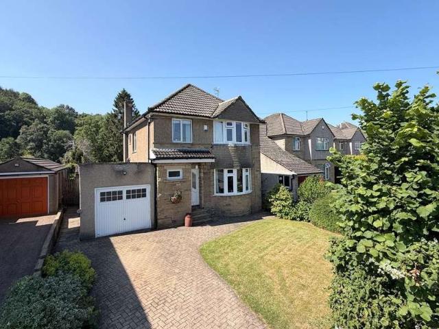 Farm for sale in Cottingley, West Yorkshire