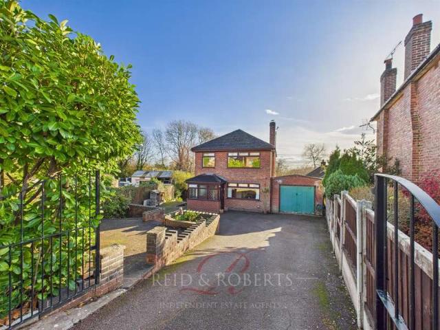 Farm for sale in Bryn Mawr, Wales