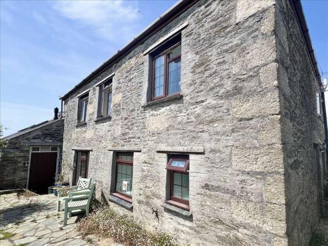 Farm for sale in Treloan, Gerrans
