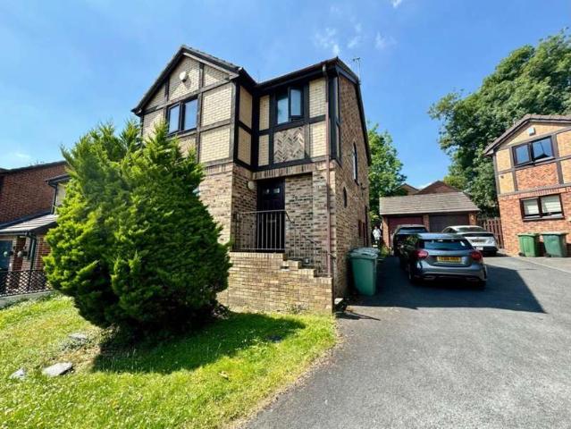 Farm for sale in Dewsbury, West Yorkshire