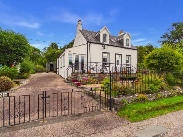 Farm for sale in Tarbert, Scotland