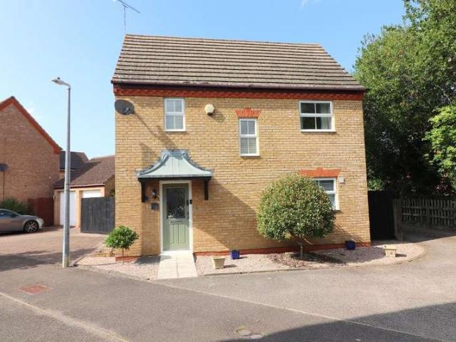 Farm for sale in Barton-le-clay, Bedfordshire