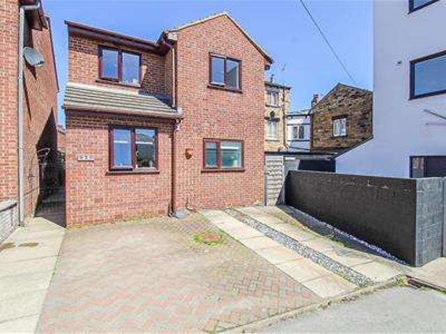 Farm for sale in Horbury, West Yorkshire