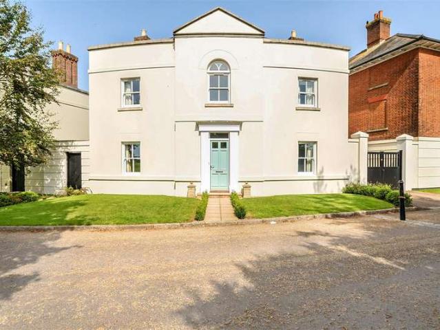 Farm for sale in Poundbury, Fordington