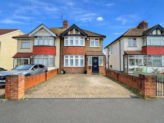 Farm for sale in Hayes, Greater London