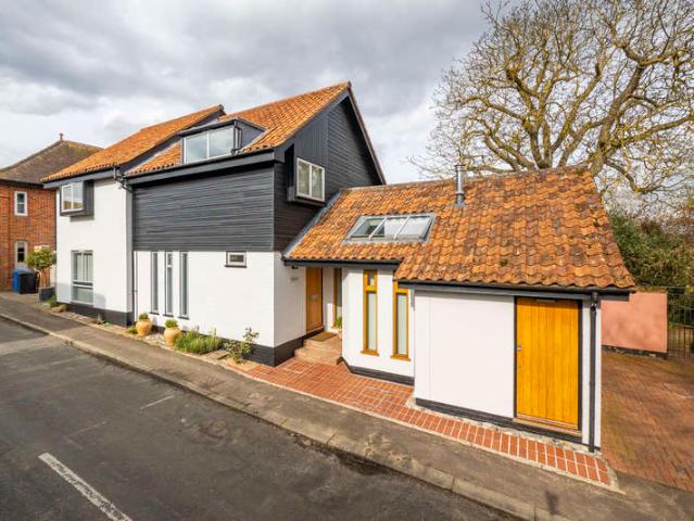 Farm for sale in Chelmondiston, Suffolk
