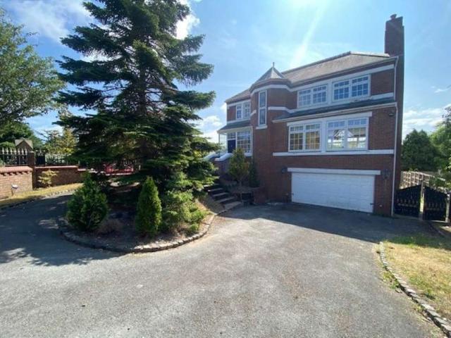 Farm for sale in Southport, Sefton