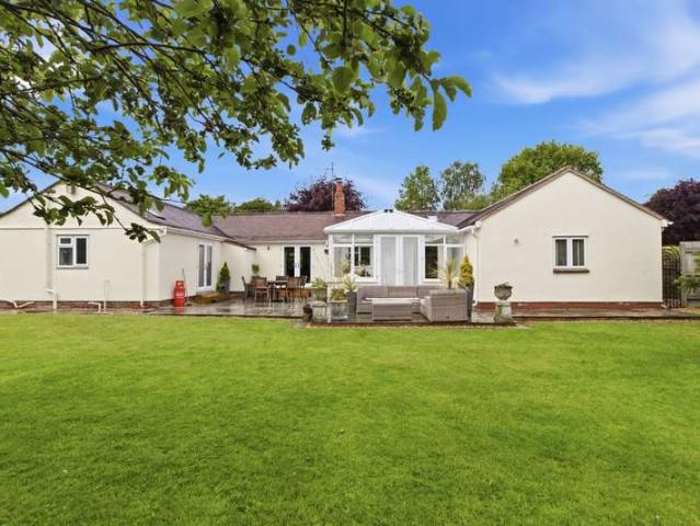 Farm for sale in Bromesberrow Heath, Bromsberrow Heath