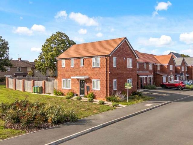 Farm for sale in Ernesford Grange, West Midlands