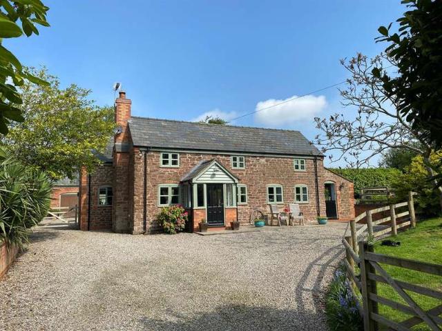 Farm for sale in Ledbury, Eggleton