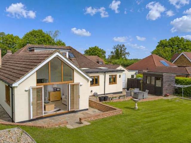 Farm for sale in Horns Cross, Rother