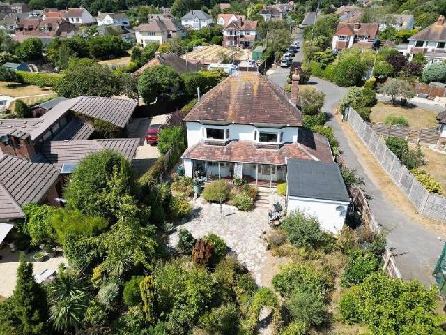 Farm for sale in Old Milton, Ashurst Bridge