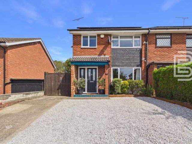 Farm for sale in New Bilton, Warwickshire