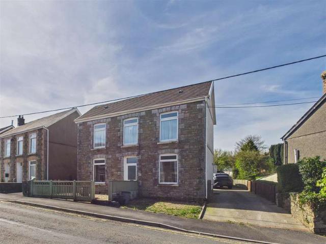 Farm for sale in Pontyberem, Wales