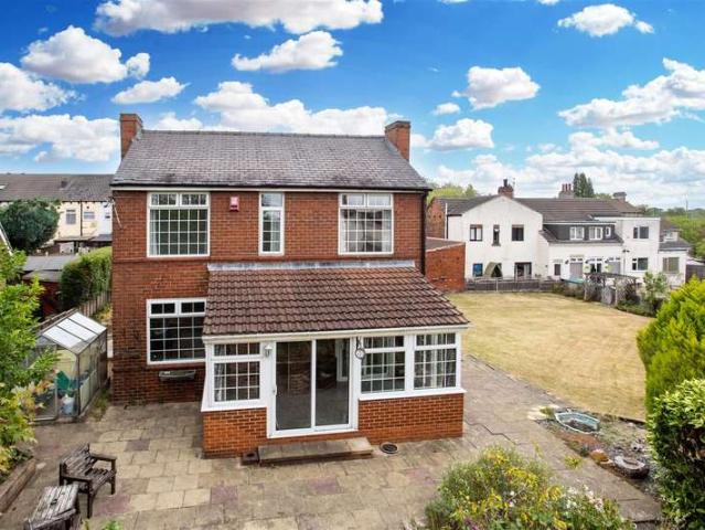 Farm for sale in Scholes, West Yorkshire