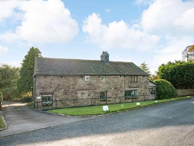 Farm for sale in Brindle, Andertons Mill