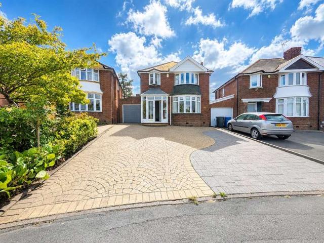 Farm for sale in Halesowen, West Midlands