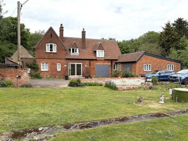 Farm for sale in Great Maplestead, Braintree