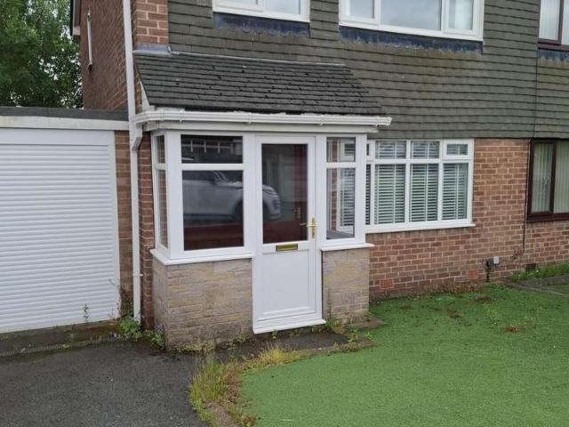Farm for rent in Hurst Cross, Greenheys