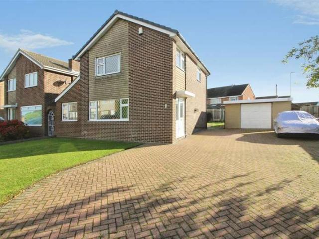 Farm for sale in East Garforth, Leeds