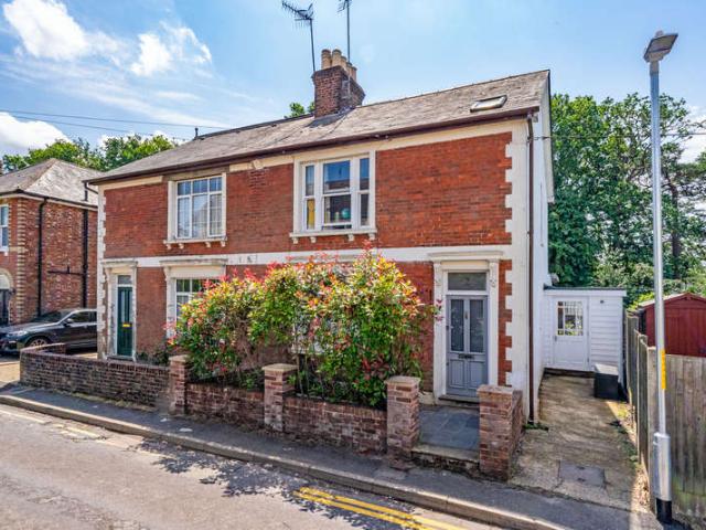 Farm for sale in Hawkenbury, Sandown Park