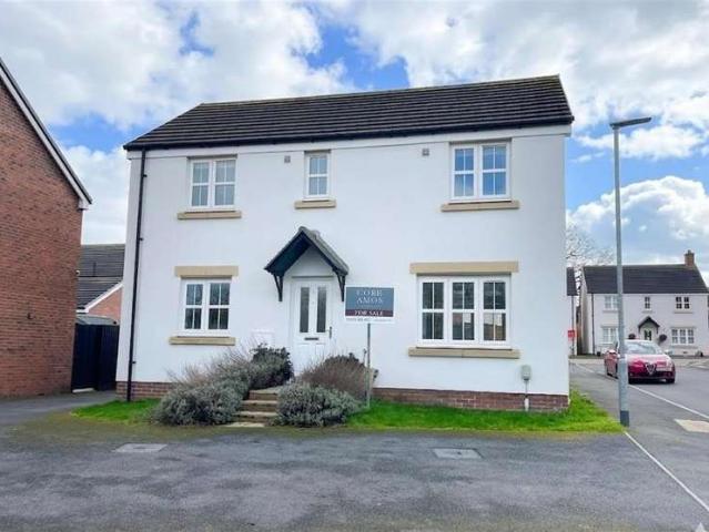 Farm for sale in Crosby Common, Clehonger