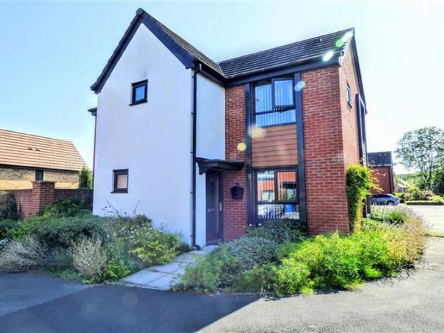 Farm for sale in Castlefields, Halton