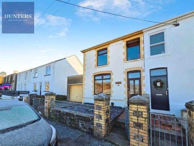 Farm for sale in Pencoed, Wales