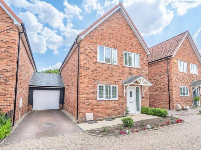 Farm for sale in Duton Hill, Essex