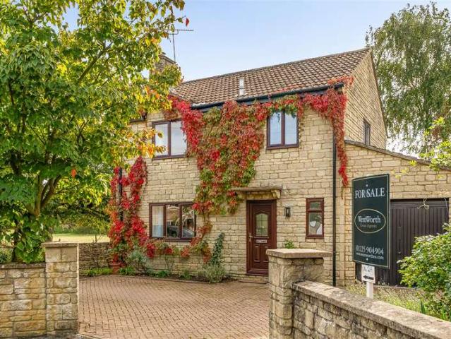 Farm for sale in Wadswick Green, Neston