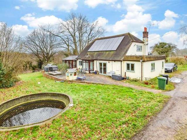 Farm for sale in Midway, Kent