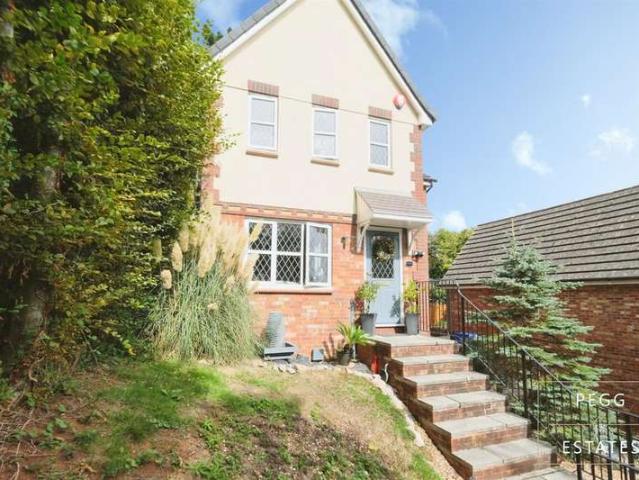 Farm for sale in Edginswell