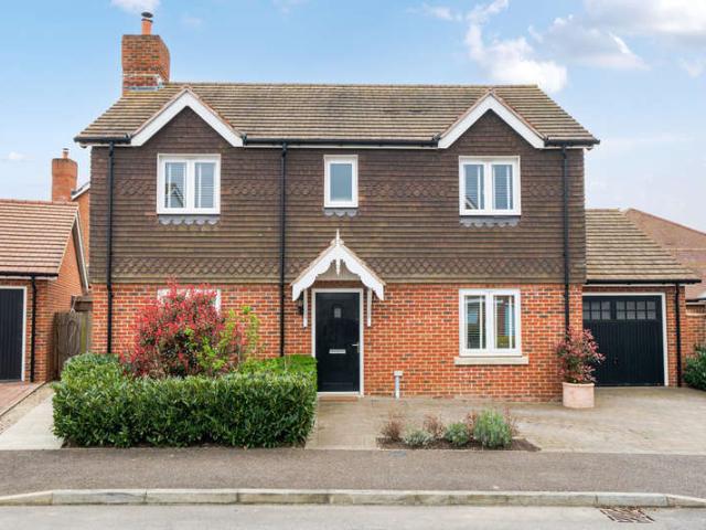Farm for sale in Horsham, West Sussex