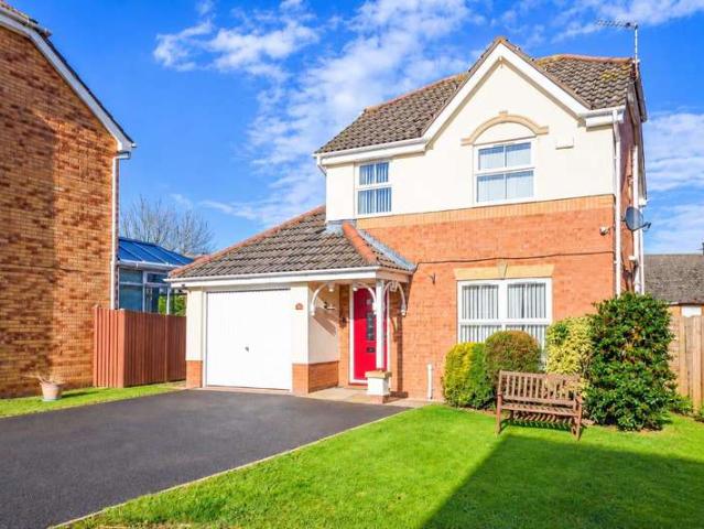 Farm for sale in Hall Green, Wakefield
