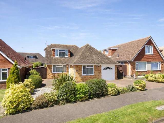 Farm for sale in Little Common, Heathlands