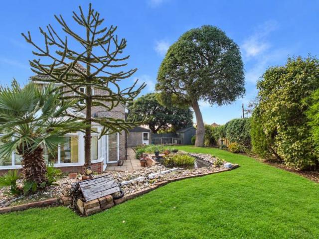 Farm for sale in Salvington, Worthing