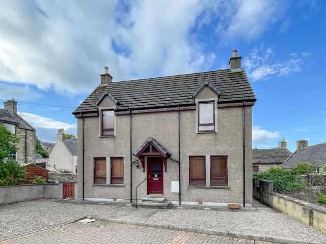 Farm for sale in Aberlour, Scotland