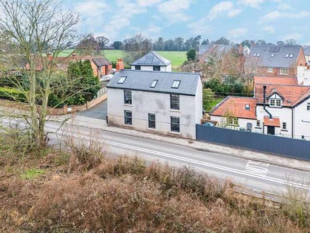 Farm for sale in Hankelow