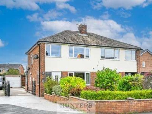 Farm for sale in Lower Mickletown, Leeds