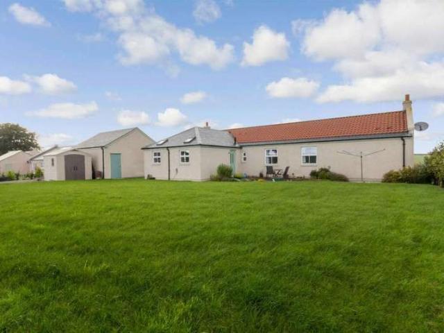 Farm for sale in Pitillock, Duncrievie