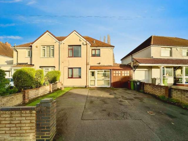 Farm for sale in Bloxwich, West Midlands