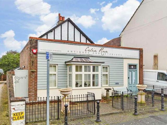 Farm for sale in Felpham, Arun