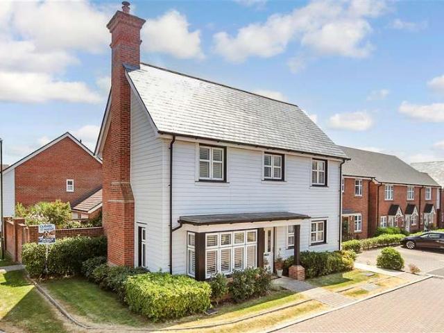 Farm for sale in Horsham, West Sussex