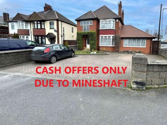 Farm for sale in Darlaston, West Midlands