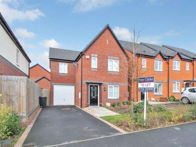 Farm for rent in Whitnash, Green Close