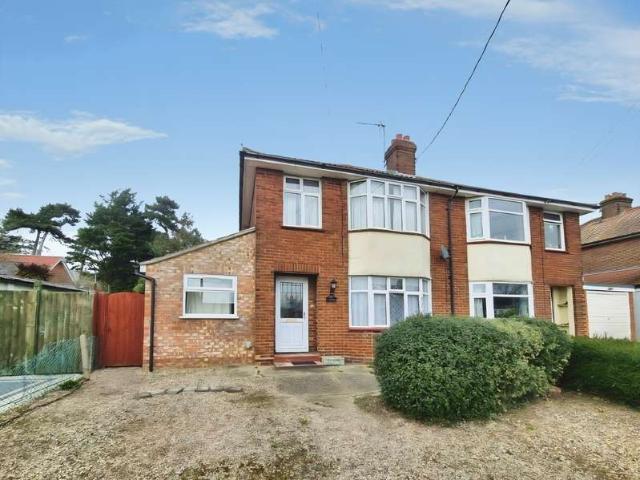 Farm for sale in Shotley, Chelmondiston