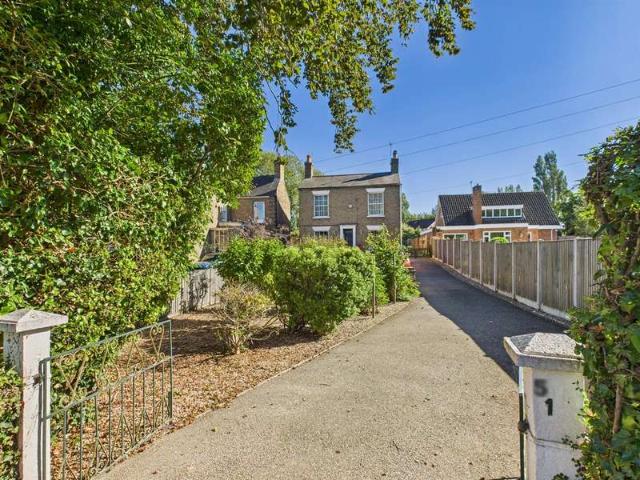 Farm for sale in Belleau, Lincolnshire
