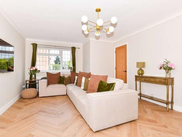 Farm for sale in Midway, Kent